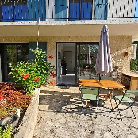 別荘 Appartement Chez Virginie